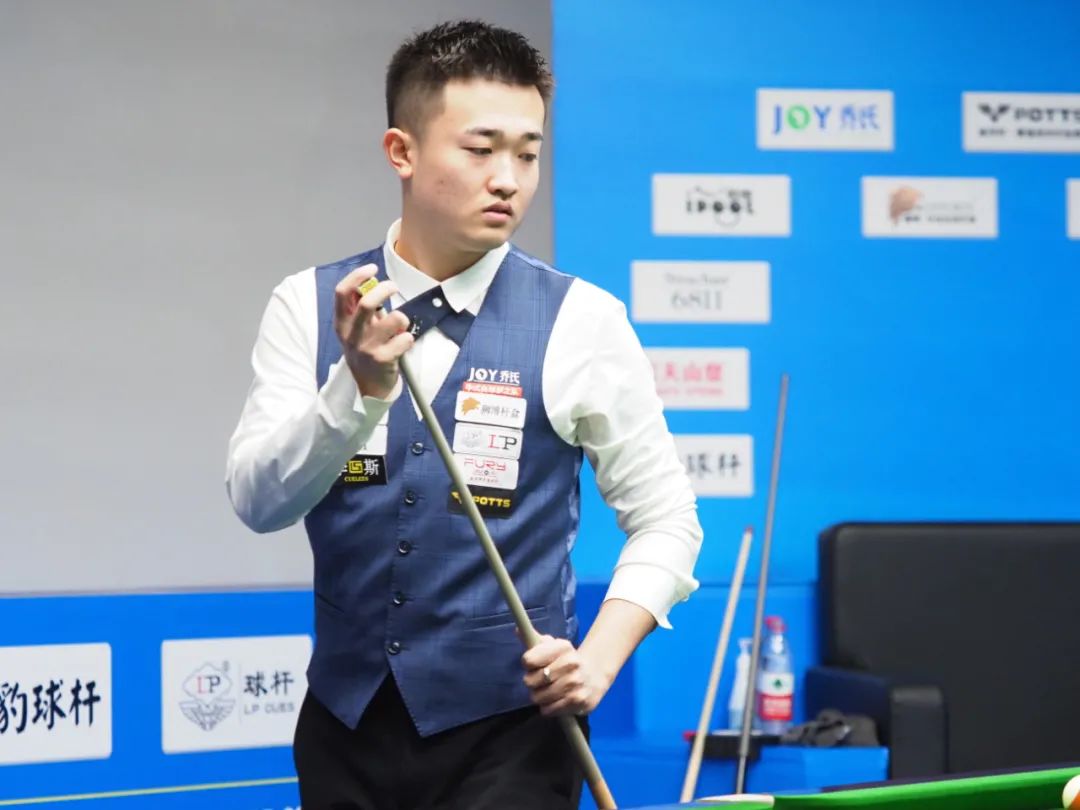 他们通过在 他们通过在