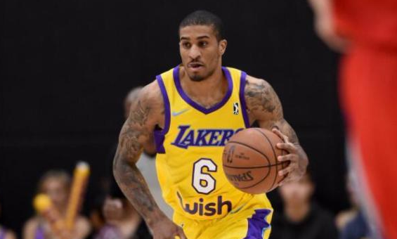 他与许多皇 他与许多皇