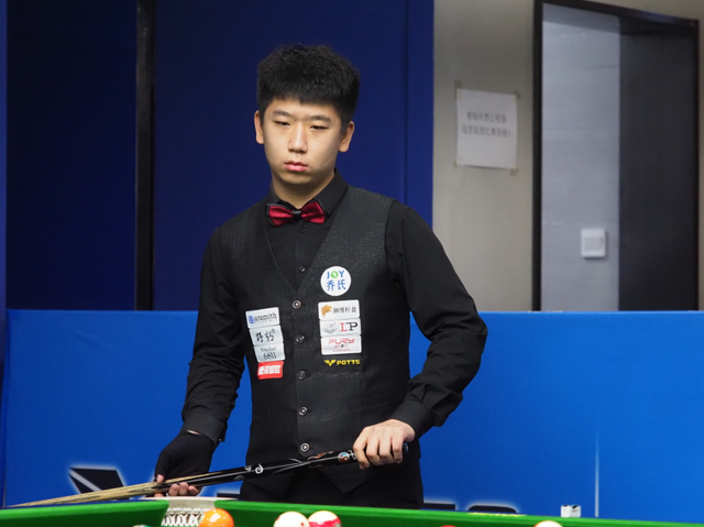 跳水运动的 跳水运动的